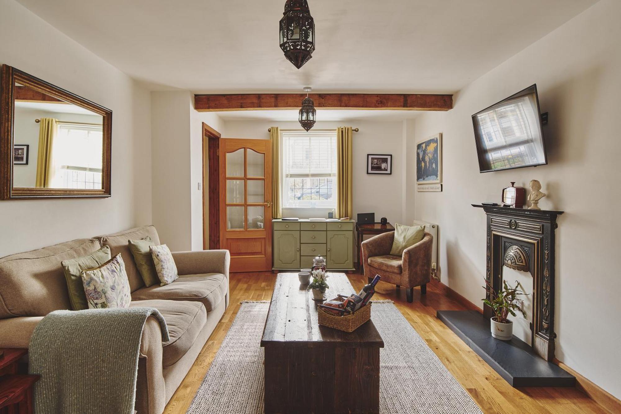 The Lansdowne Guest House Bourton-on-the-Water Exterior foto The living room