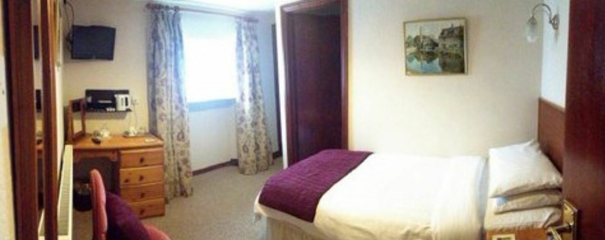 The Lansdowne Guest House Bourton-on-the-Water Exterior foto A bedroom at the hotel